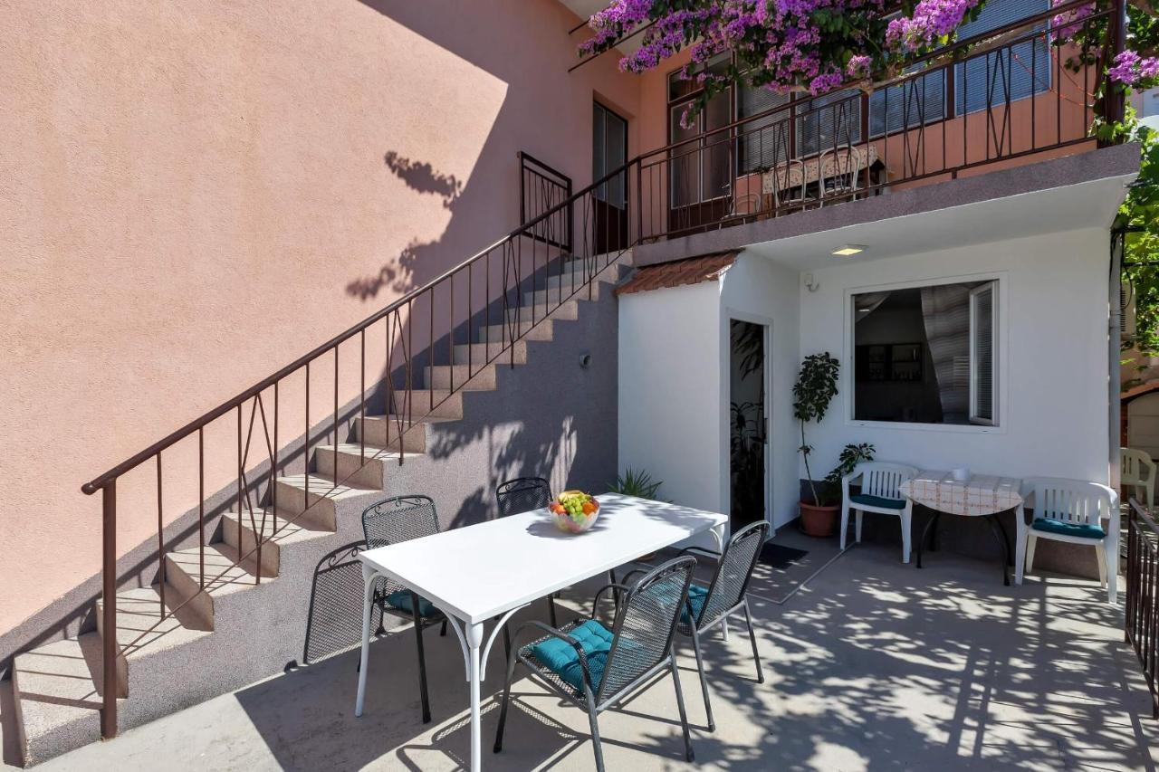 Apartment Comodo Makarska